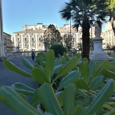 Giovanni S Little House Apartment Catania